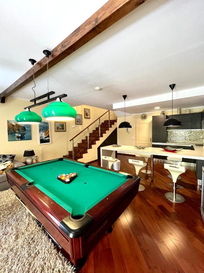 Apartment Delux Ровин Екстериор снимка