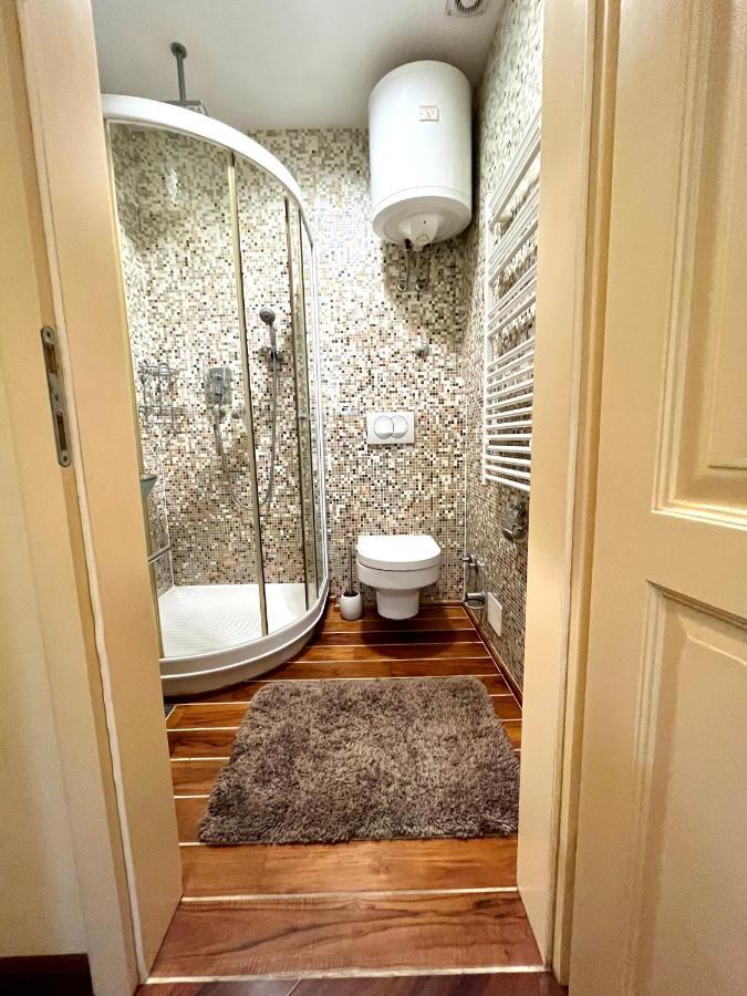 Apartment Delux Ровин Екстериор снимка