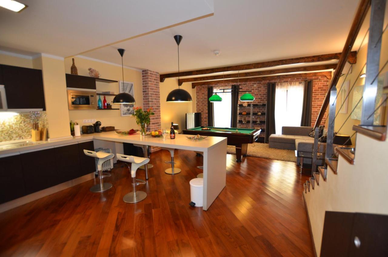 Apartment Delux Ровин Екстериор снимка