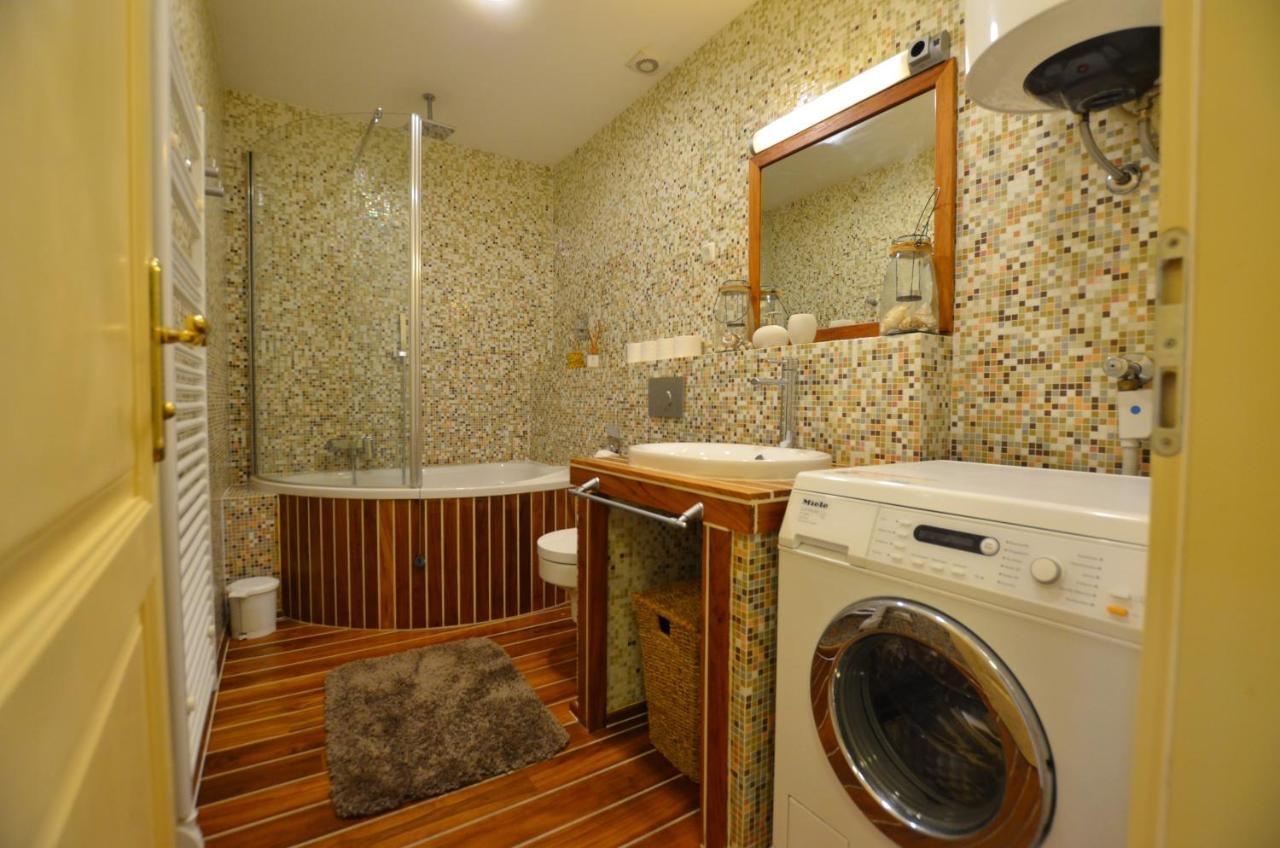 Apartment Delux Ровин Екстериор снимка
